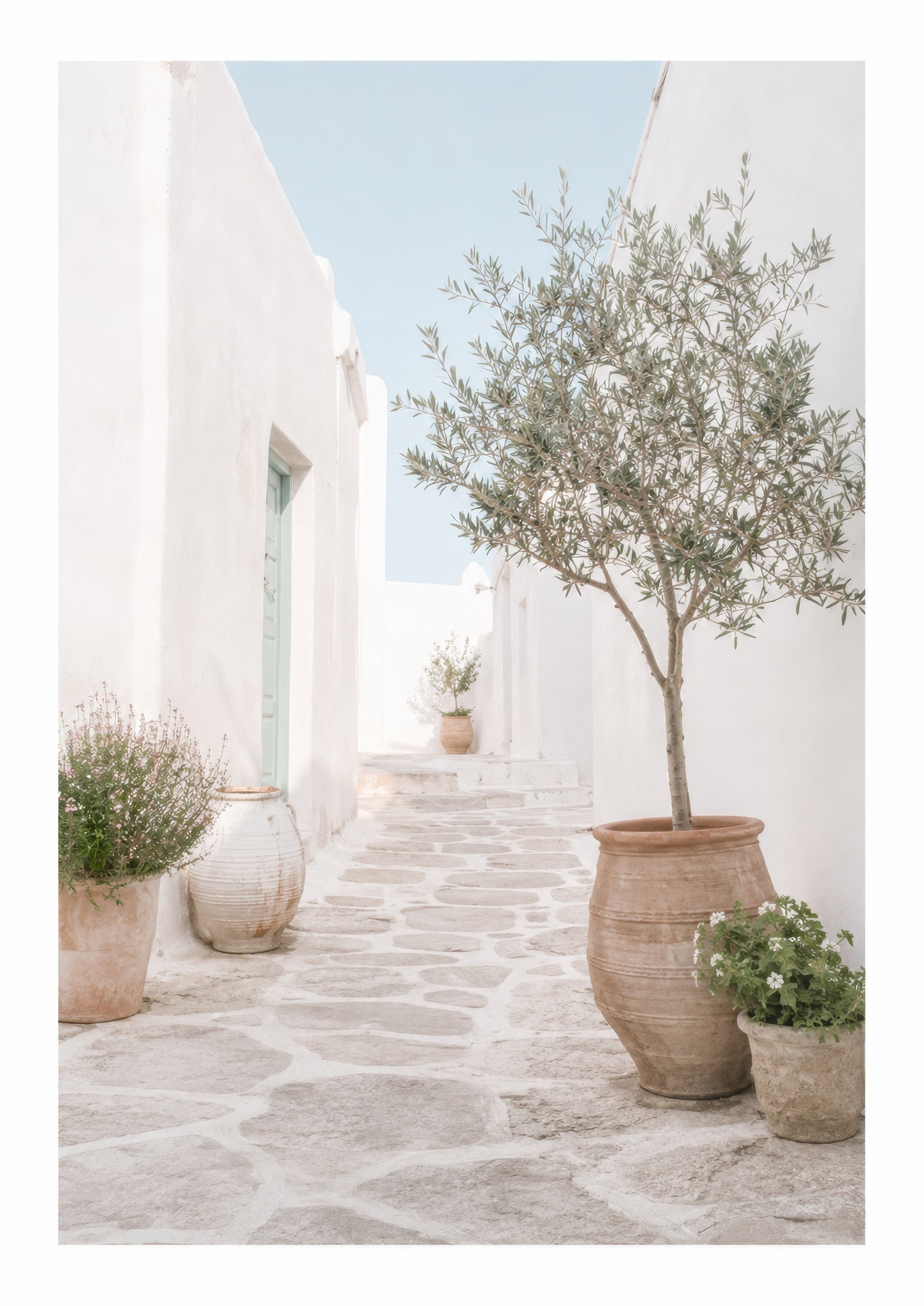 Beyaz Zeytin Yeşili Akdeniz Sokağı Minimalist Duvar Tablosu