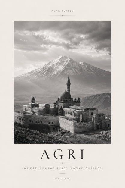 Gri Beyaz Ağrı Dağı İshak Paşa Sarayı Tarihi Mimari Duvar Tablosu