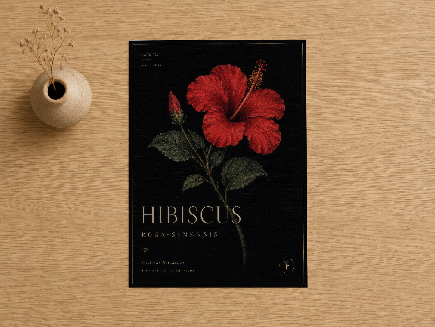 Siyah fonda detaylı çizimle kırmızı hibiskus çiçeği ve botanik ilham yazılı sanat tablosu.