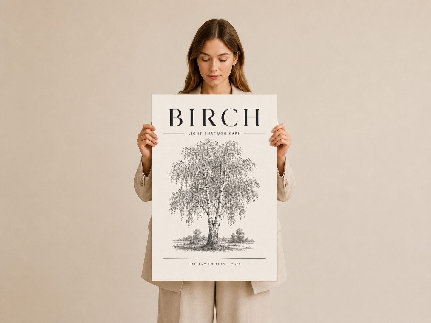 Çift elden tutulan kayın ağacı posteri, Gallery Edition serisinden, minimalist tasarım ve doğal estetik.