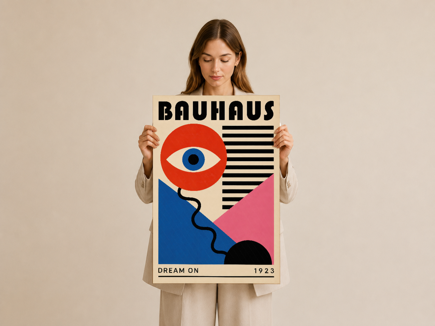 Bauhaus tablosu, kırmızı-mavi-pembe tasarım, ikonik göz sembolü, 1923 Dream On yazısı.