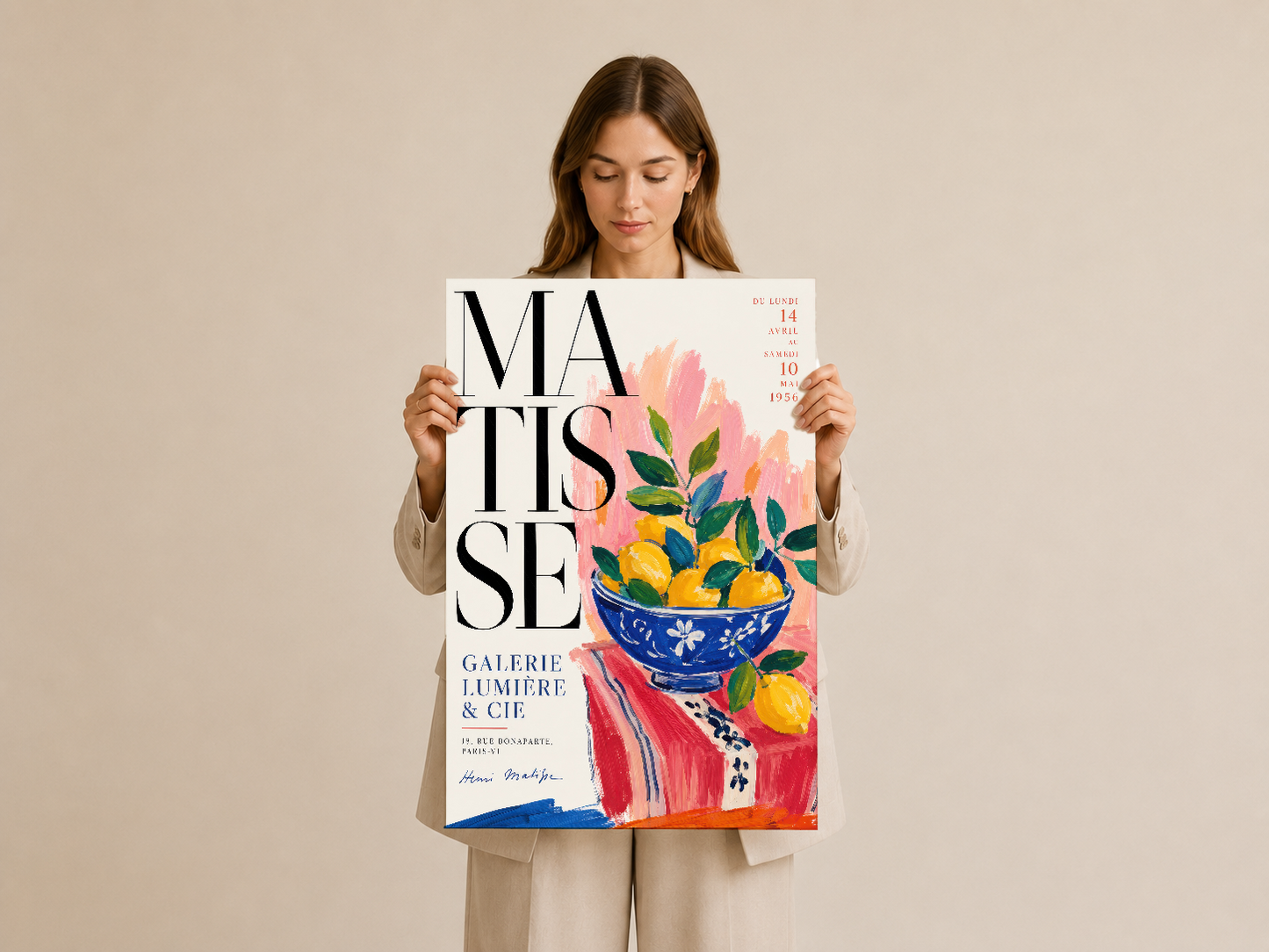 Matisse tablosu, canlı çiçek tasarımı ve tipografik düzenle sanatsal ifade gücünü yansıtıyor.