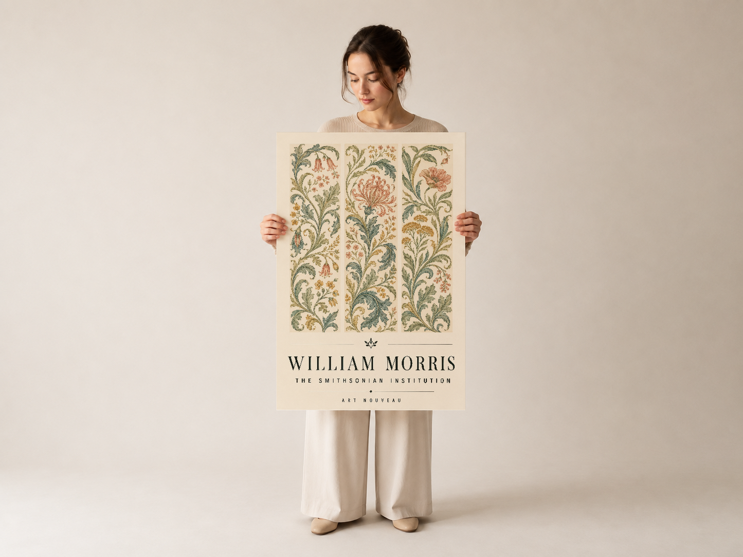 William Morris Art Nouveau çiçek motifi duvar tablosu, vintage stil krem renkli çerçeve içinde.
