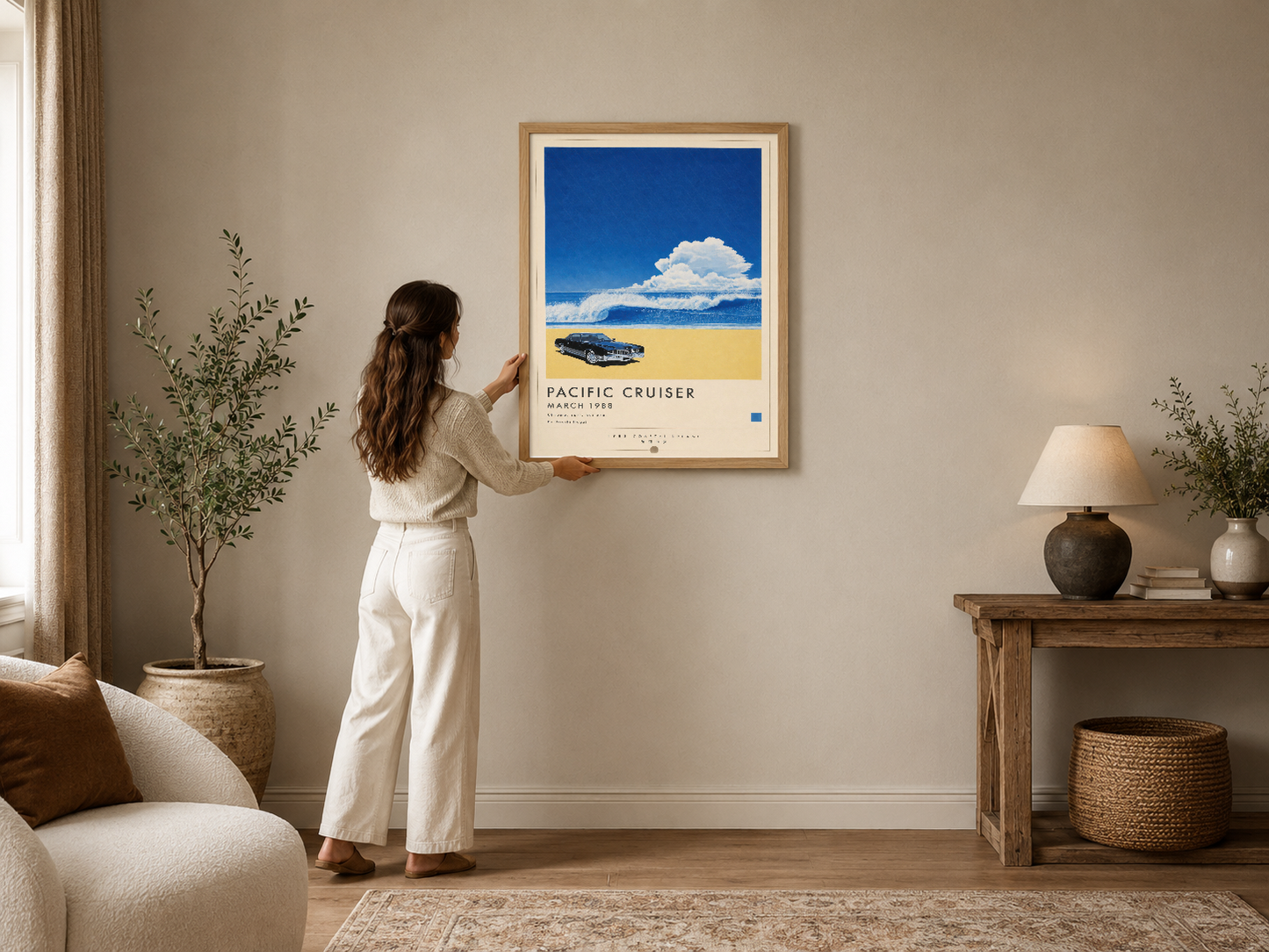 Vintage tarzı Pacific Cruiser posteri, ahşap çerçeveli, retro sahil ve araba temasıyla dolu.