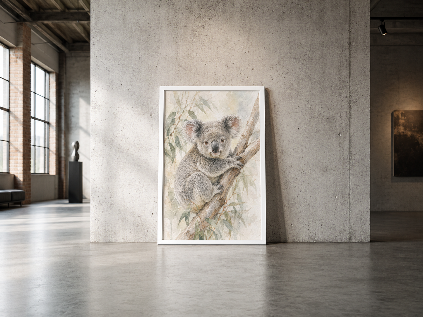 Endüstriyel galeride, hassas koala motifleriyle çiçekli dalı resimleyen tabanlı poster.