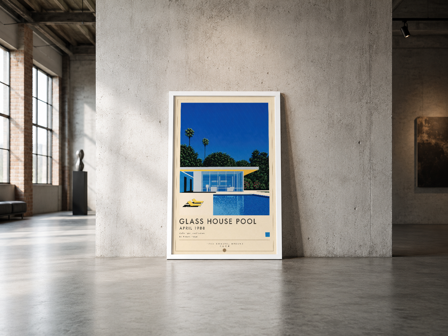 1988 tarihli Glass House Pool tasarım posteri, beyaz çerçeveli, endüstriyel mekan duvarında sergileniyor.