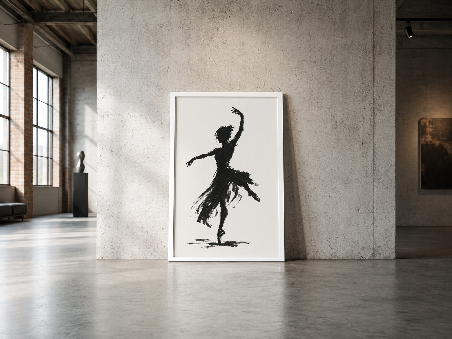 Hareket dolu bale sanatçısının silueti beyaz çerçevede, endüstriyel beton duvarla tamamlanan minimalist poster.