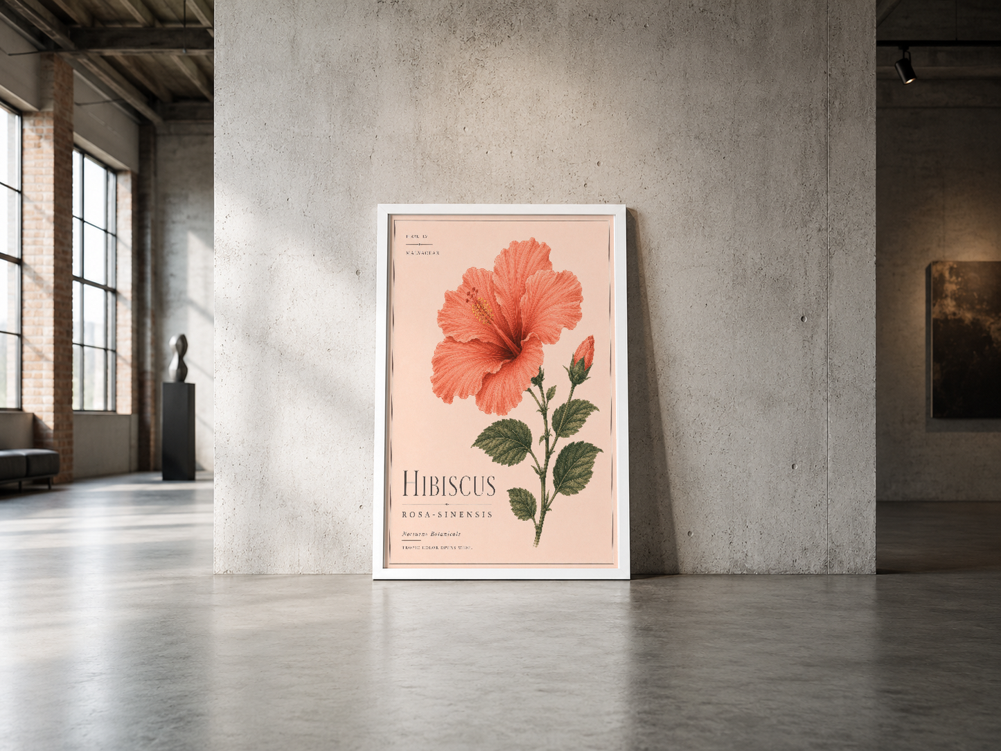 Minimalist iç mekanda beyaz çerçeveli, pembe tonlarındaki Hibiscus çiçeği baskısı, şık ve zarif tasarım.