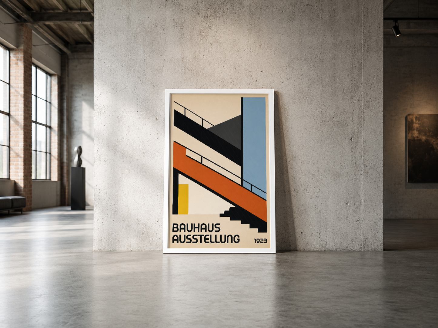 1923 Bauhaus sergisi posterinin beyaz çerçeveli baskısı, soyut mimari tasarımı vurgulayan tablo.