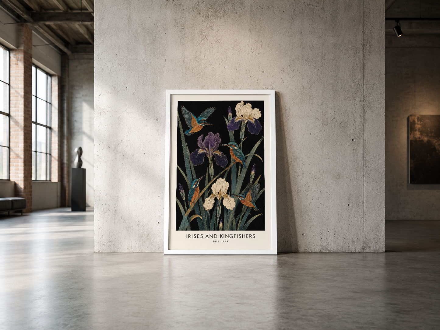Soyut iris ve kuş motifleriyle bezenmiş poster, beyaz çerçevelenmiş baskı, endüstriyel alanda.