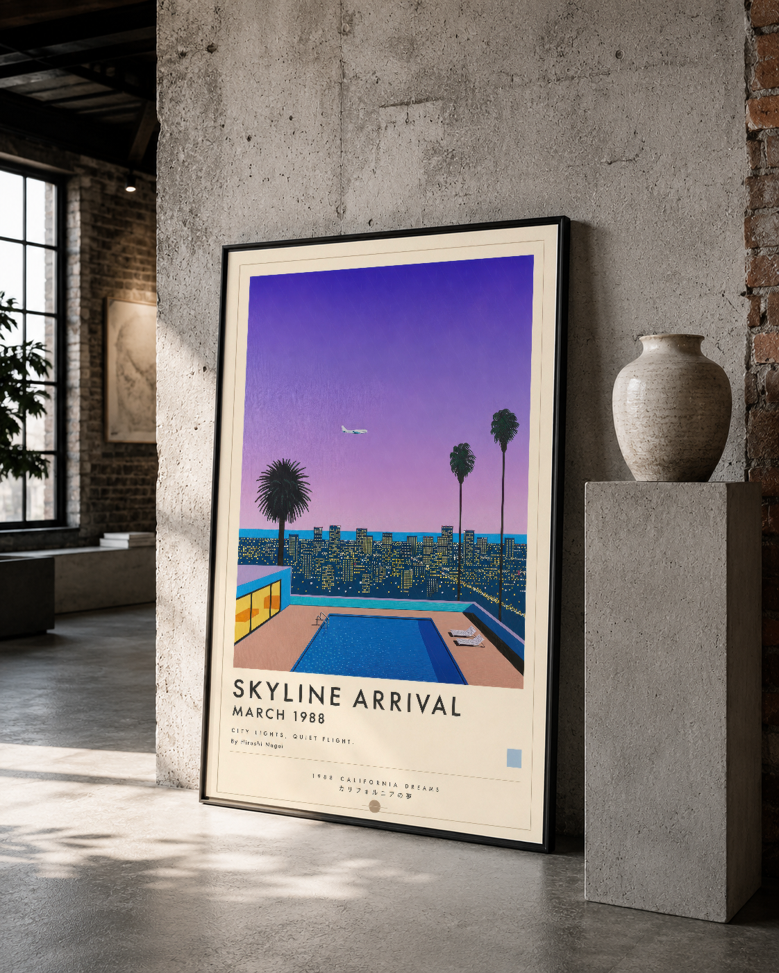 Rooftop havuzu ve palmiyelerle dekore edilmiş, minimalist çerçeveli sanat eseri.