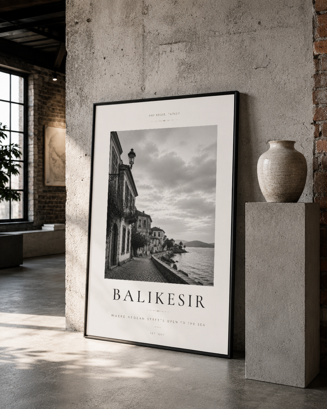 Siyah çerçeveli Balıkesir posteri, şık siyah ve beyaz fotoğrafıyla çağdaş galeri stilinde sunulan duvar sanatı.