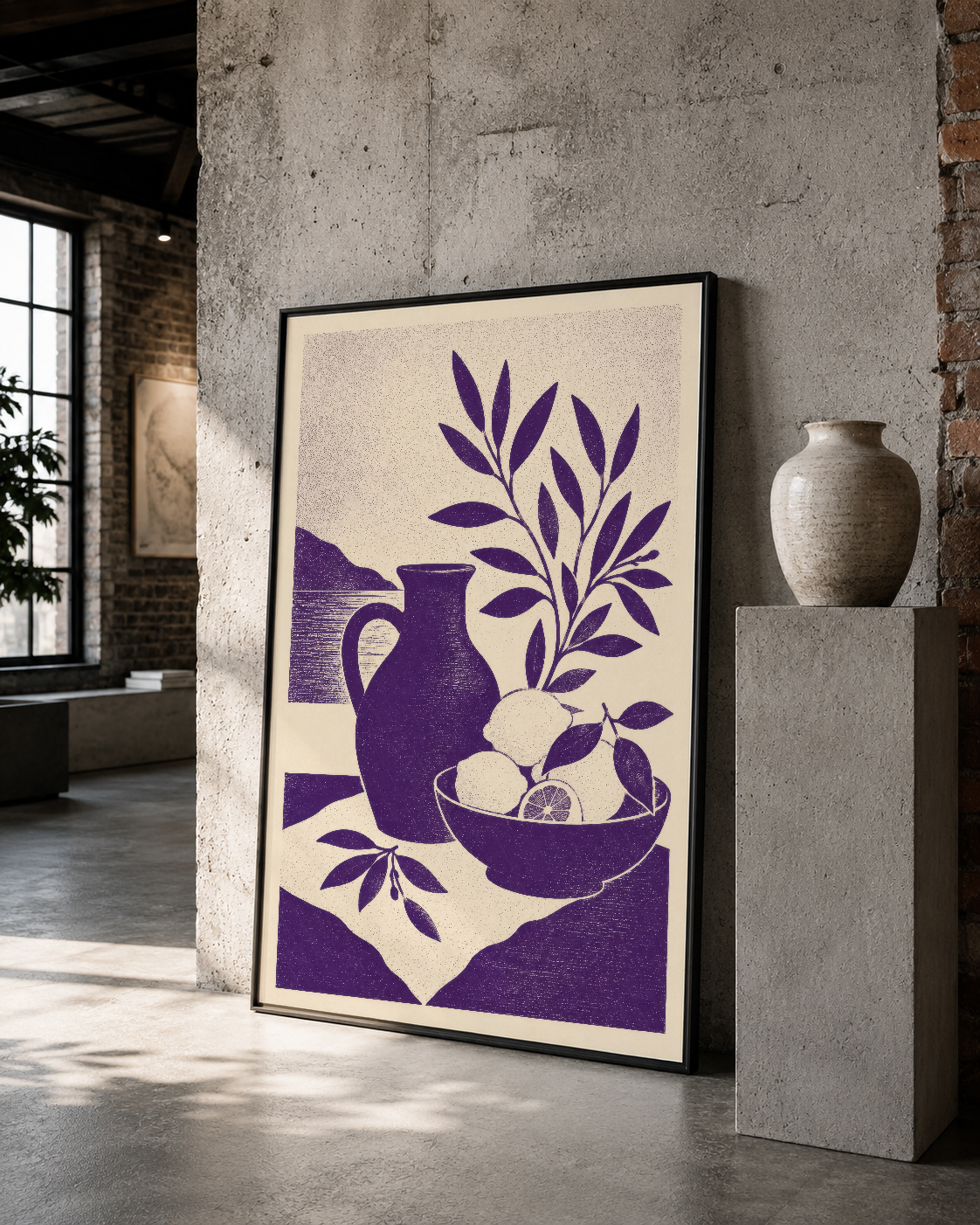 Minimalist sanat eseri, mor renkte stilize edilmiş seramik ve bitki öğelerini içeren geometrik tasarımla.