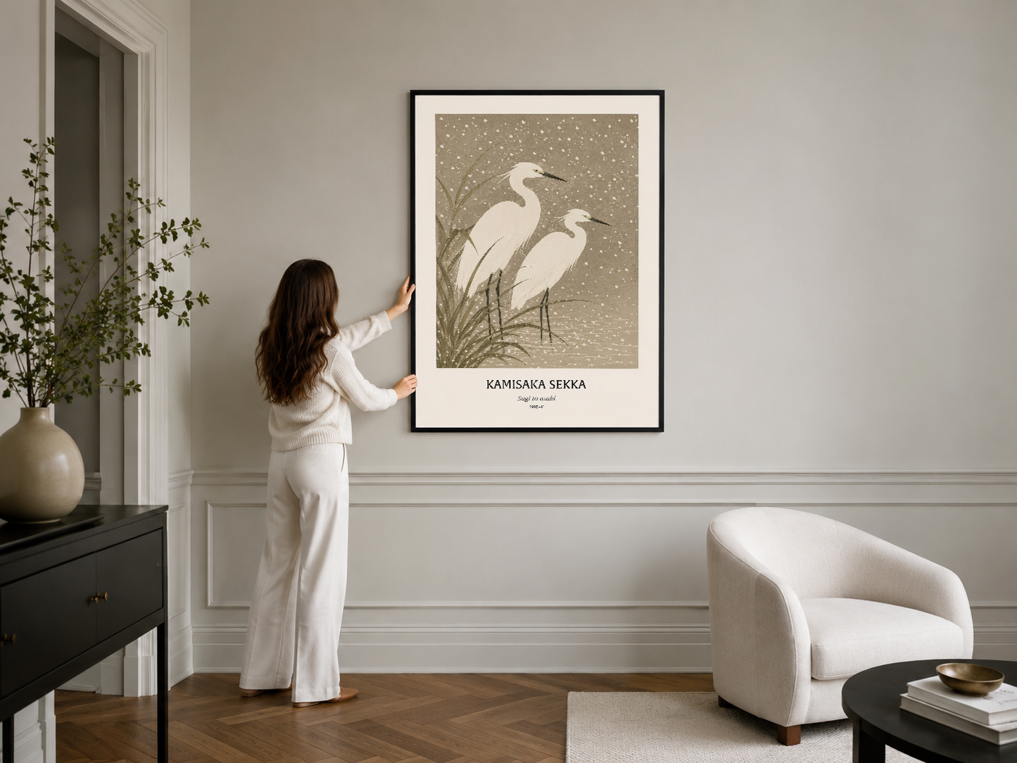 Klasik çerçevelenmiş poster, minimalist iç dekorasyonda doğa temalı sanat koleksiyonunun merkez parçası.