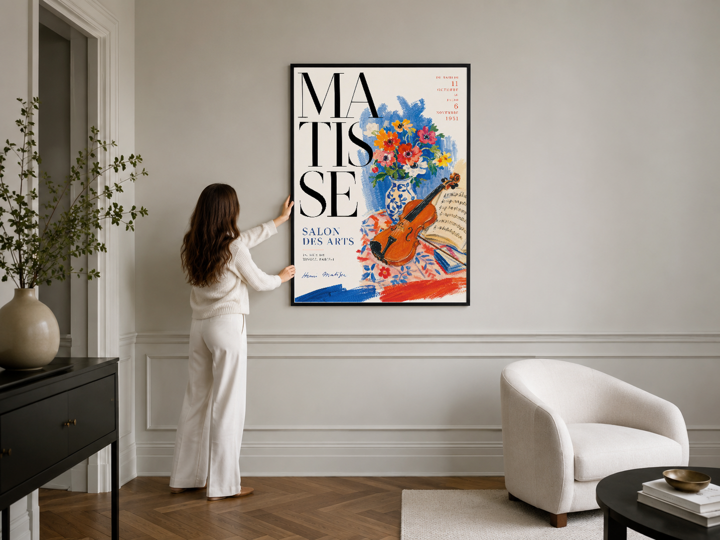 Matisse Salon des Arts afişi, siyah çerçevelı, minimal iç dekorasyonda duvar tablosu olarak sunulan.