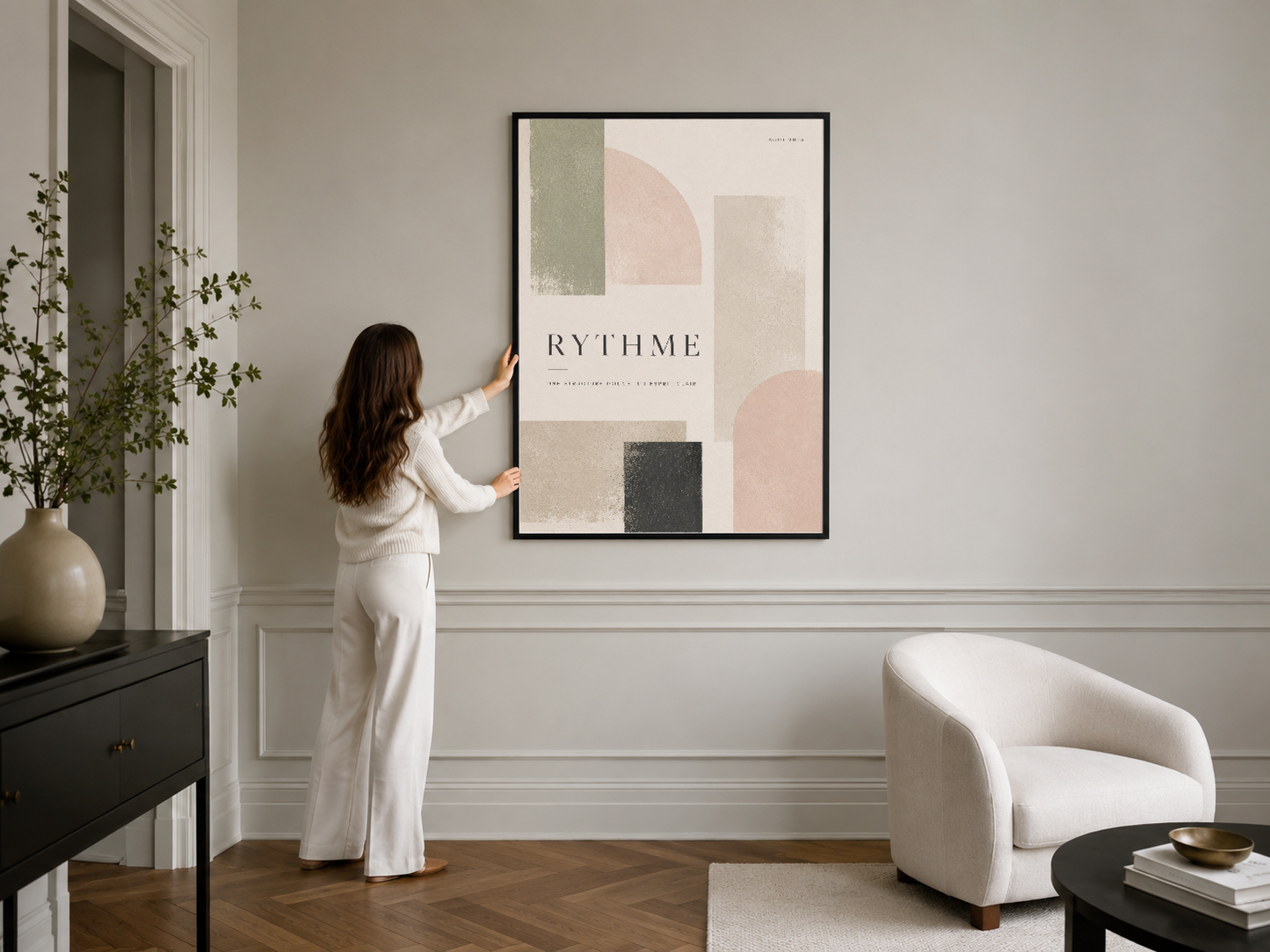 Modern tasarımlı Rythme tablosu, siyah çerçevede şik bir yaşam alanında sergilenen sanat parçası.
