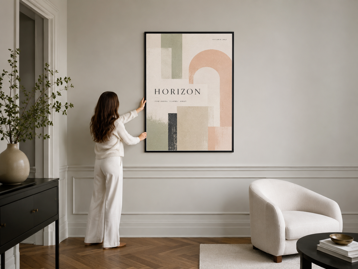 Horizon sanat eseri, modern tasarımı ve şık renk kombinasyonu ile klassik oturma odasında siyah çerçevede sergileniyor.