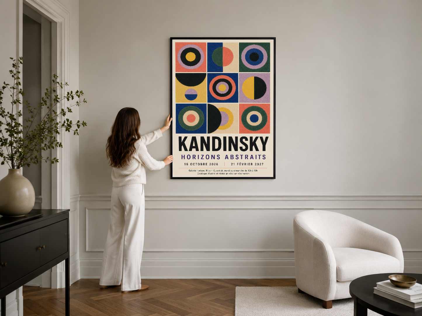 Kandinsky soyut ekspresyonist tablo, modern interiorda neşeli renklerle sanatsal geometri ve tasarım.