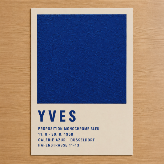 1958 Yves Klein sergisi posteri, saf kobalt mavisi alanı ve minimalist tipografi ile sanat tarihinin ikonik eseri.