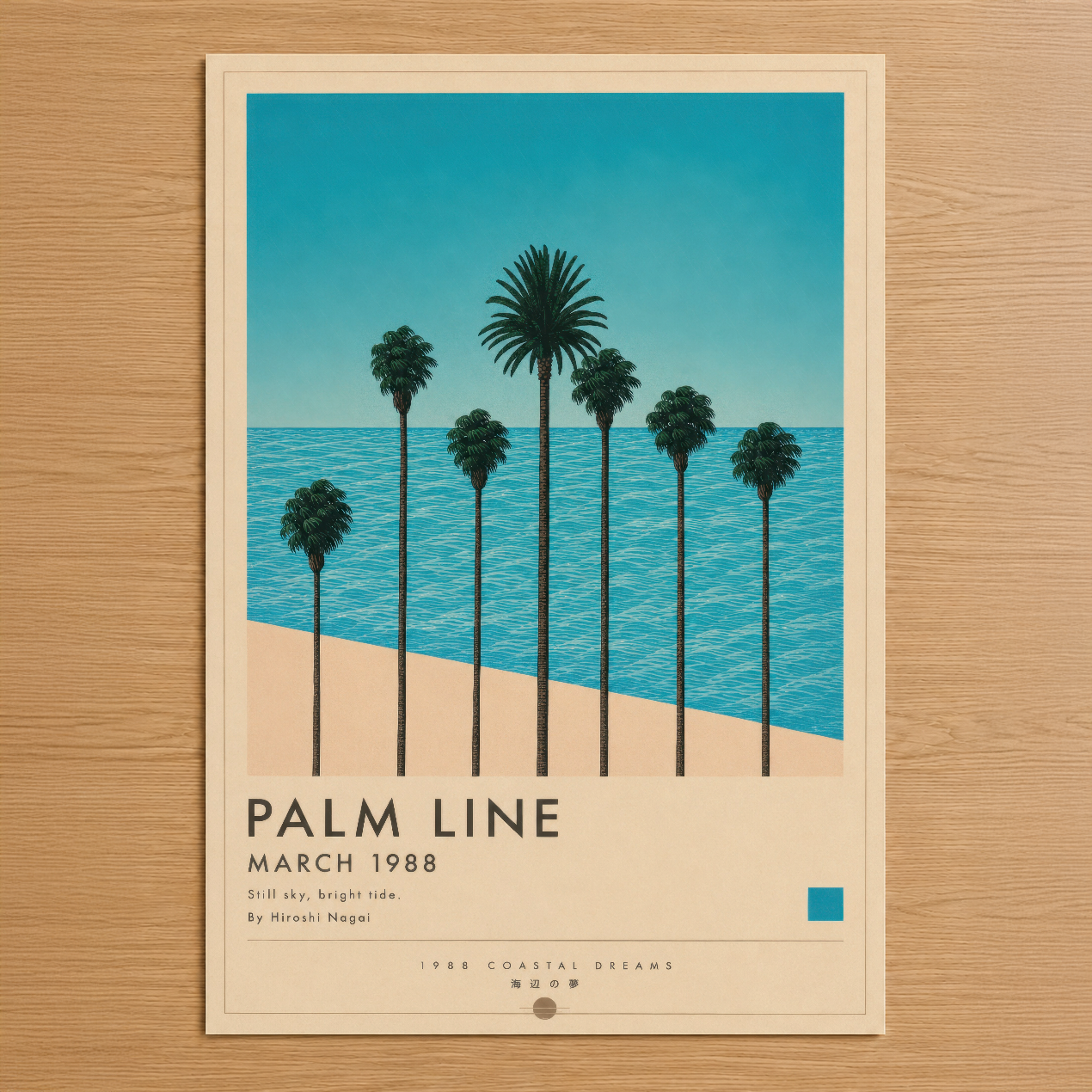 Turkuaz deniz ve kumlu plajın üzerinde sıralanan palmiye ağaçlarını gösteren minimalist tasarım poster.
