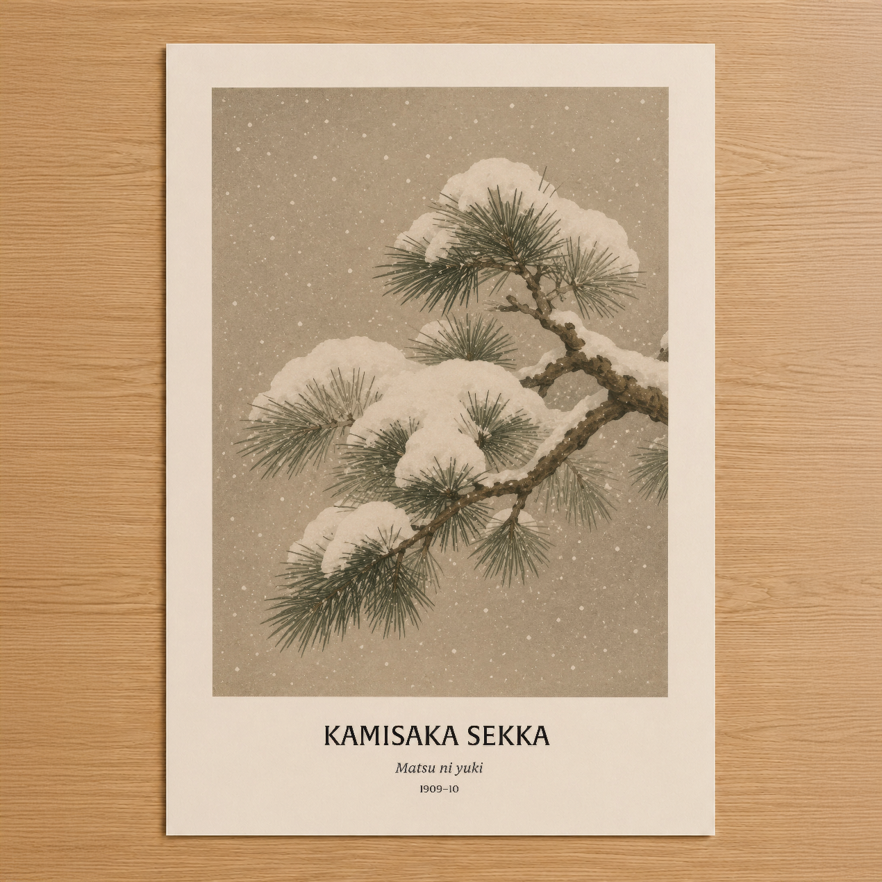 Kamisaka Sekka'nın başyapıtı, karla örtülü çam dallarının zarif tasvirini içeren Japon sanat tablosu.