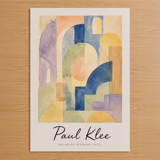 Paul Klee'nin Balanced Interior tablosu, geometrik formlar ve pastel renklerle oluşturulmuş soyut bir sanat eseri.