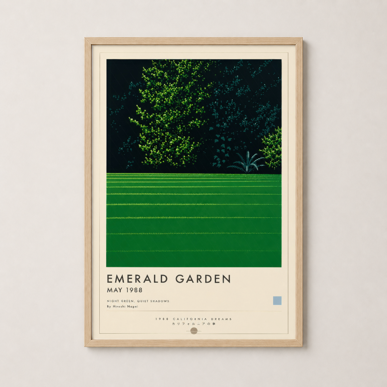 Doğal ahşap çerçeveli Emerald Garden posteri, sıcak ve organik bir ambiyans yaratarak her odanın dekorasyonunu tamamlayan