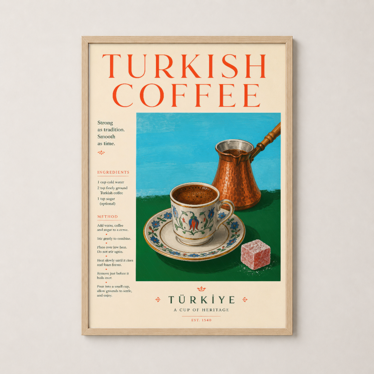 Doğal ahşap çerçevede Türk kahvesi posteri, sıcak ve rustik dekorasyona uyumlu duvar sanatı.