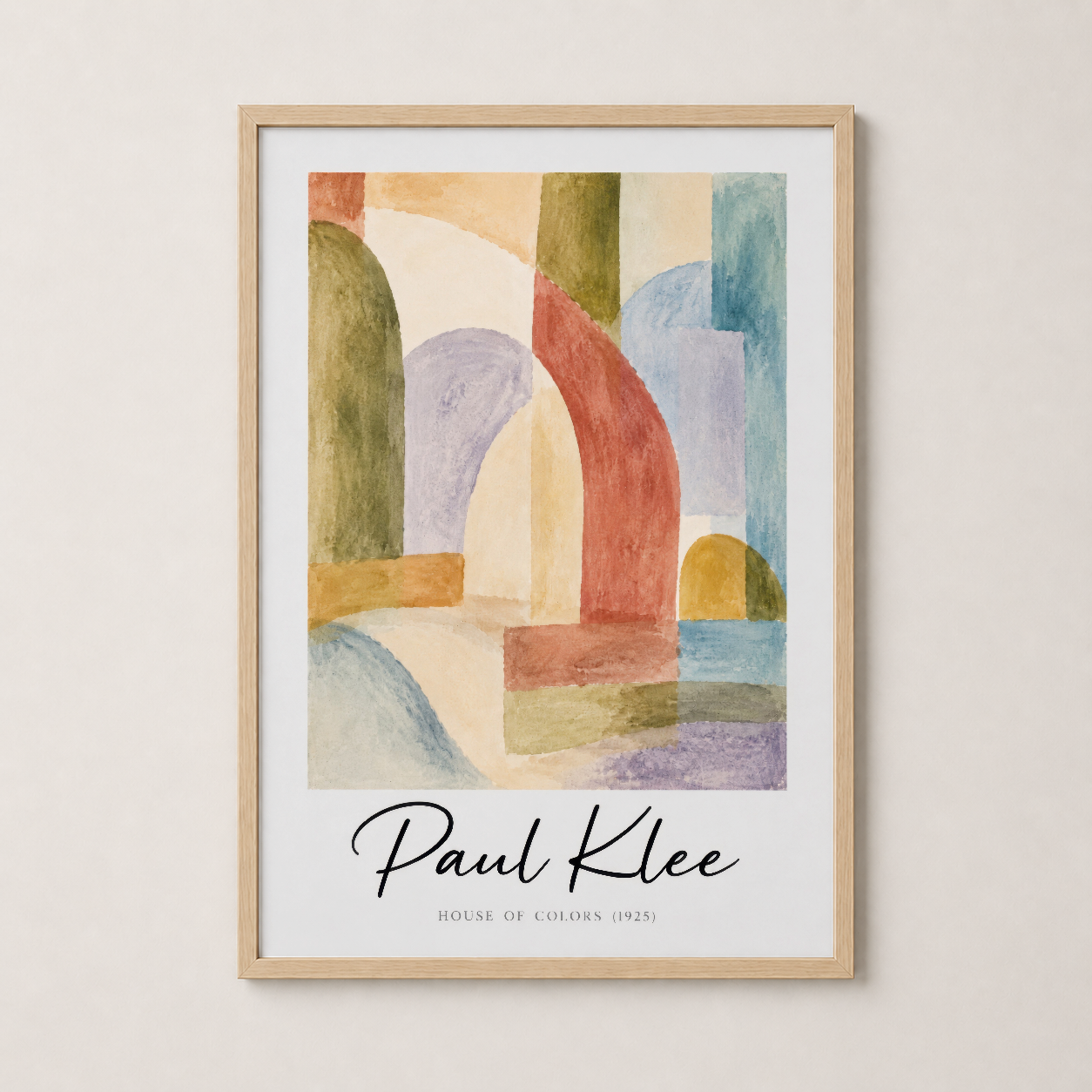 Ahşap çerçeveli klasik poster, Klee'nin renkli soyut mimarisi günlük alanları zenginleştirir.