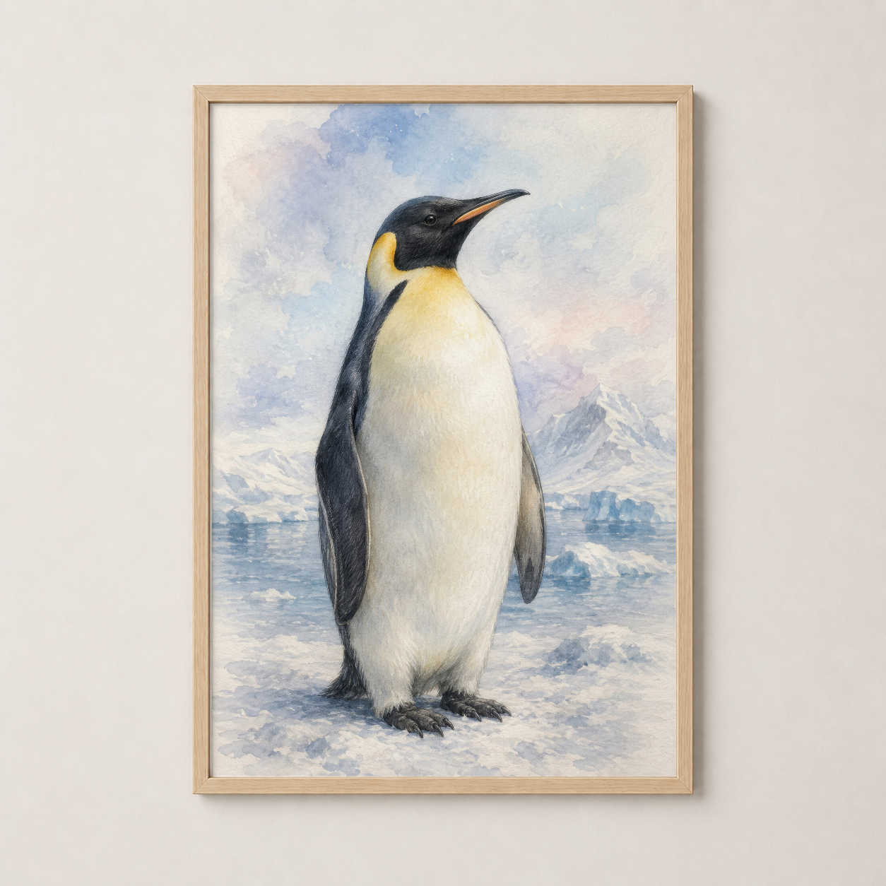 Ahşap çerçeveli penguen tablosu, kar yağışı sahnesi, ılık ve doğal tonda ev dekorasyonuna uyumlu.