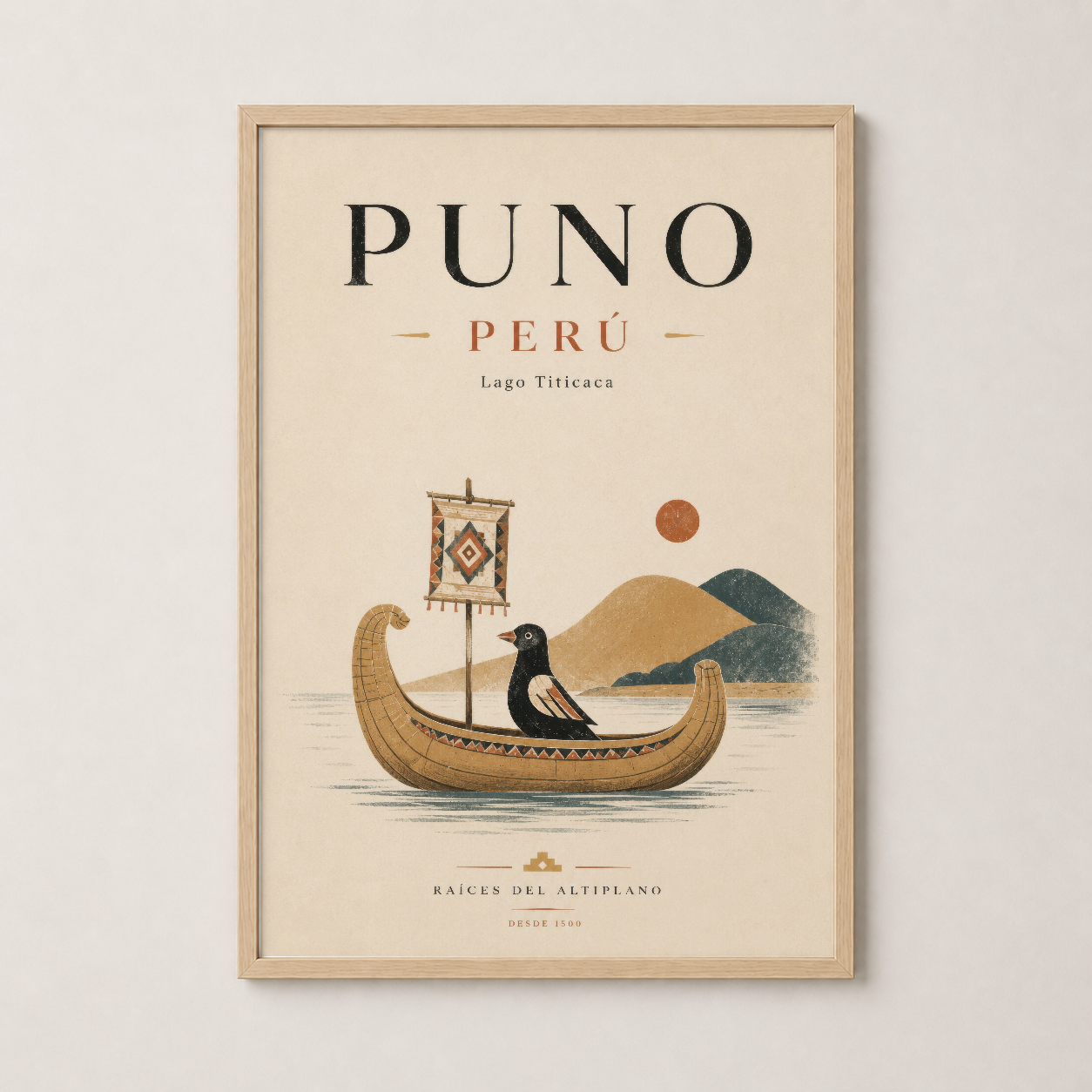 Doğal ahşap çerçeveli Peru Puno sanat tablosu, sıcak tonlar ve etnografik motiflerle mekan zenginleştiren dekor.
