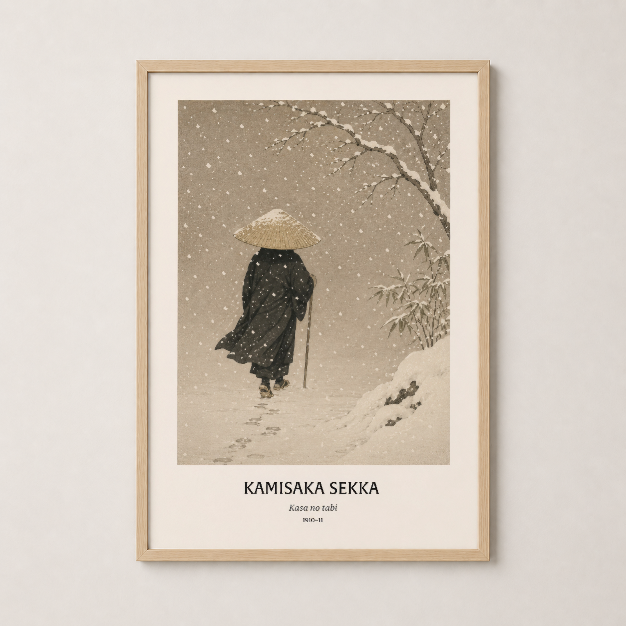 Ahşap çerçeveli Kamisaka Sekka Kar Yağışı posteri, doğal tonlarıyla modern ve klasik dekorun mükemmel dengesini yaratıyor.