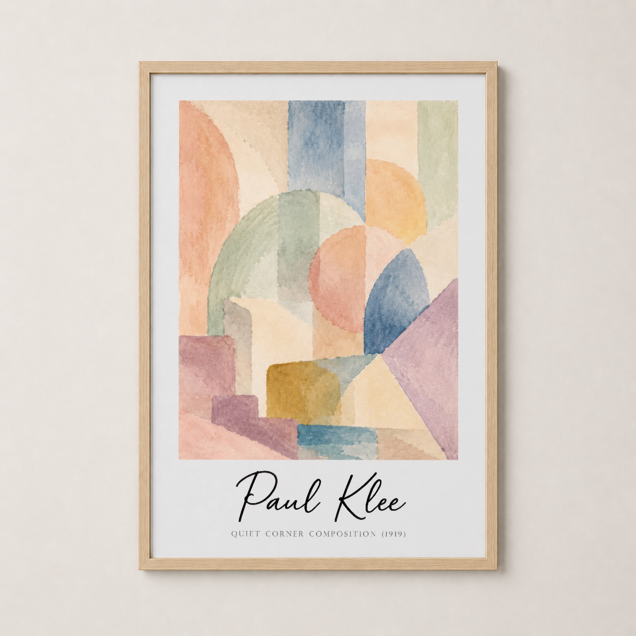Doğal ahşap çerçeveli Paul Klee posteri, sıcak tonlarıyla konforlu mekanlar için ideal bir dekoratif sanat parçası.