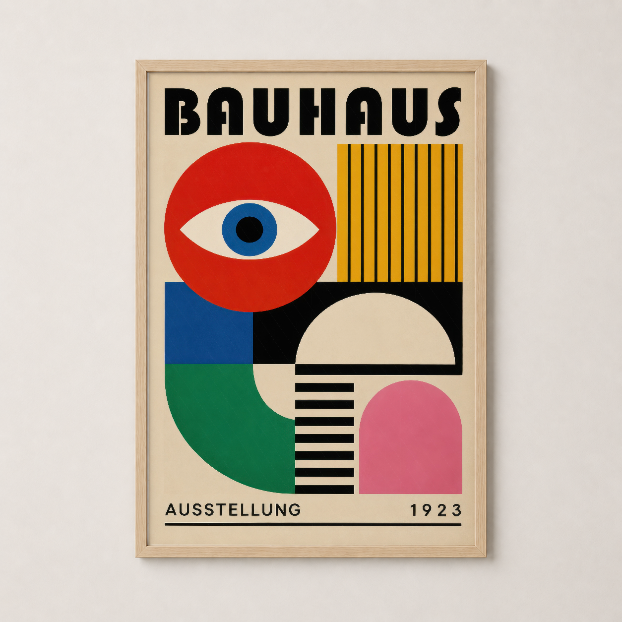 Bauhaus 1923 sergisi tablosu doğal ahşap çerçevesi ile sıcak ve şık görünüm.