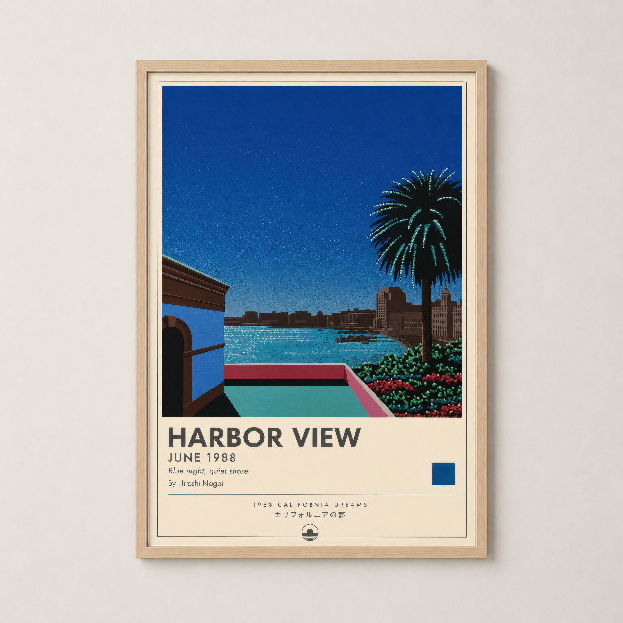 Harbor View tablosu doğal ahşap çerçeveli, turkuaz su ve kırmızı terasta retro estetik.