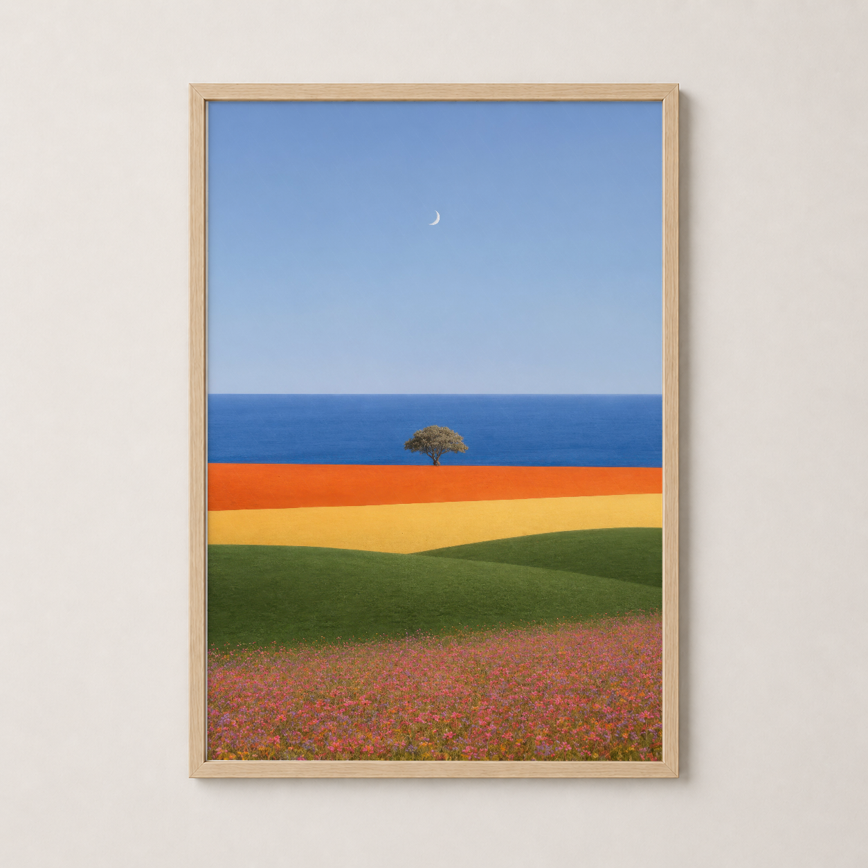 Doğal ahşap çerçeveli poster, katmanlı manzarası ve minimal stilişi ile modern ev dekorasyon için ideal.