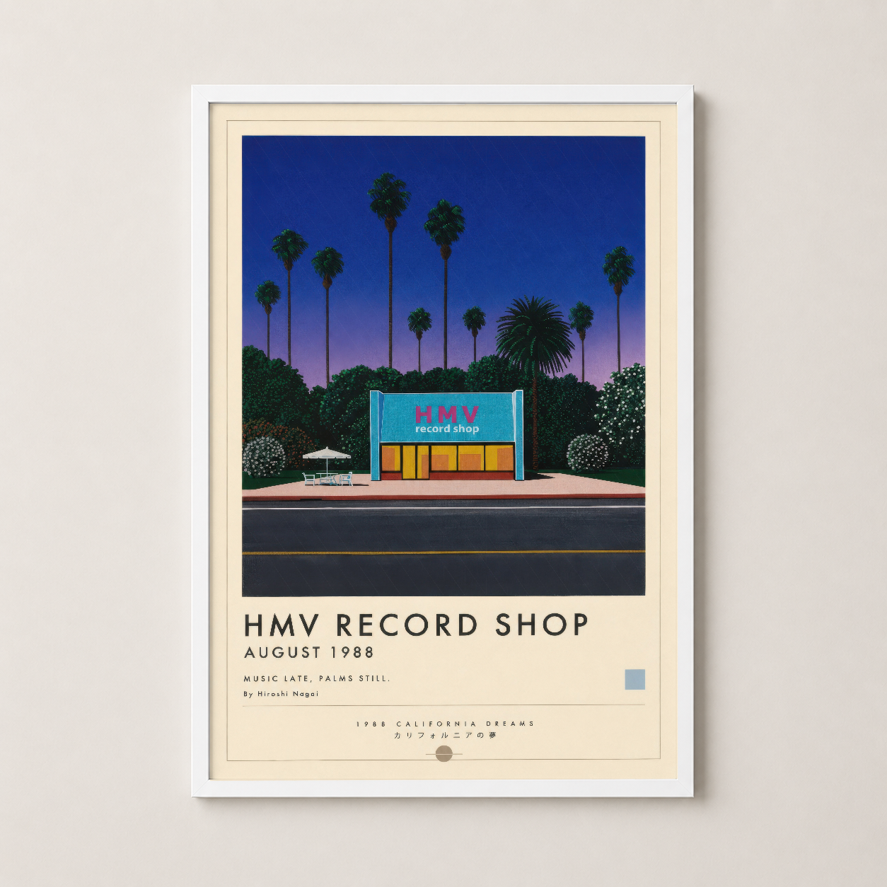 Beyaz çerçeveli HMV Record Shop sanat tablosu, 1988 Los Angeles estetiği ve minimalist grafik tasarım.