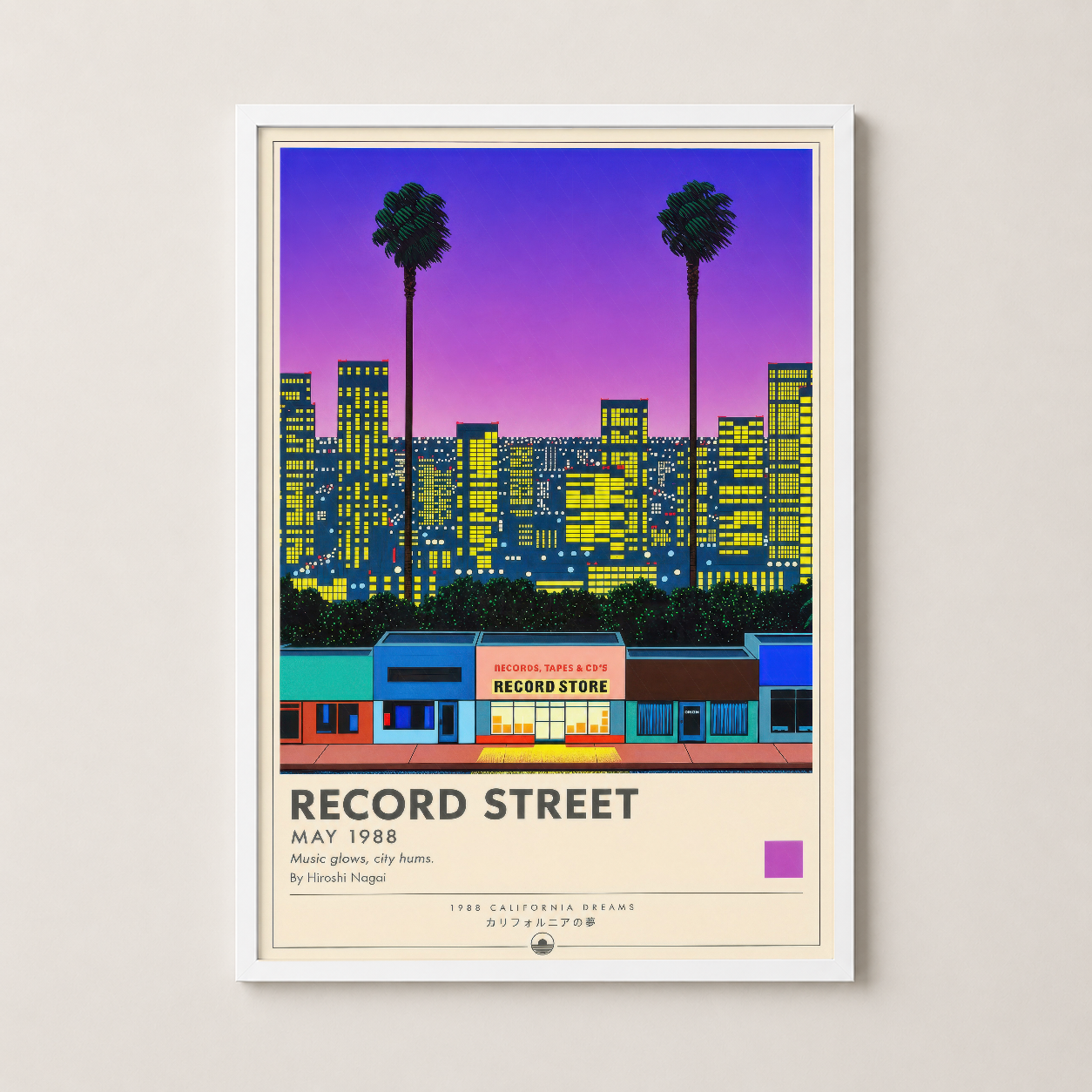 Beyaz çerçeveli Record Street sanat baskısı, canlı şehir manzarası ve vintage estetikle modern ev dekorasyonunu tamamlıyor.