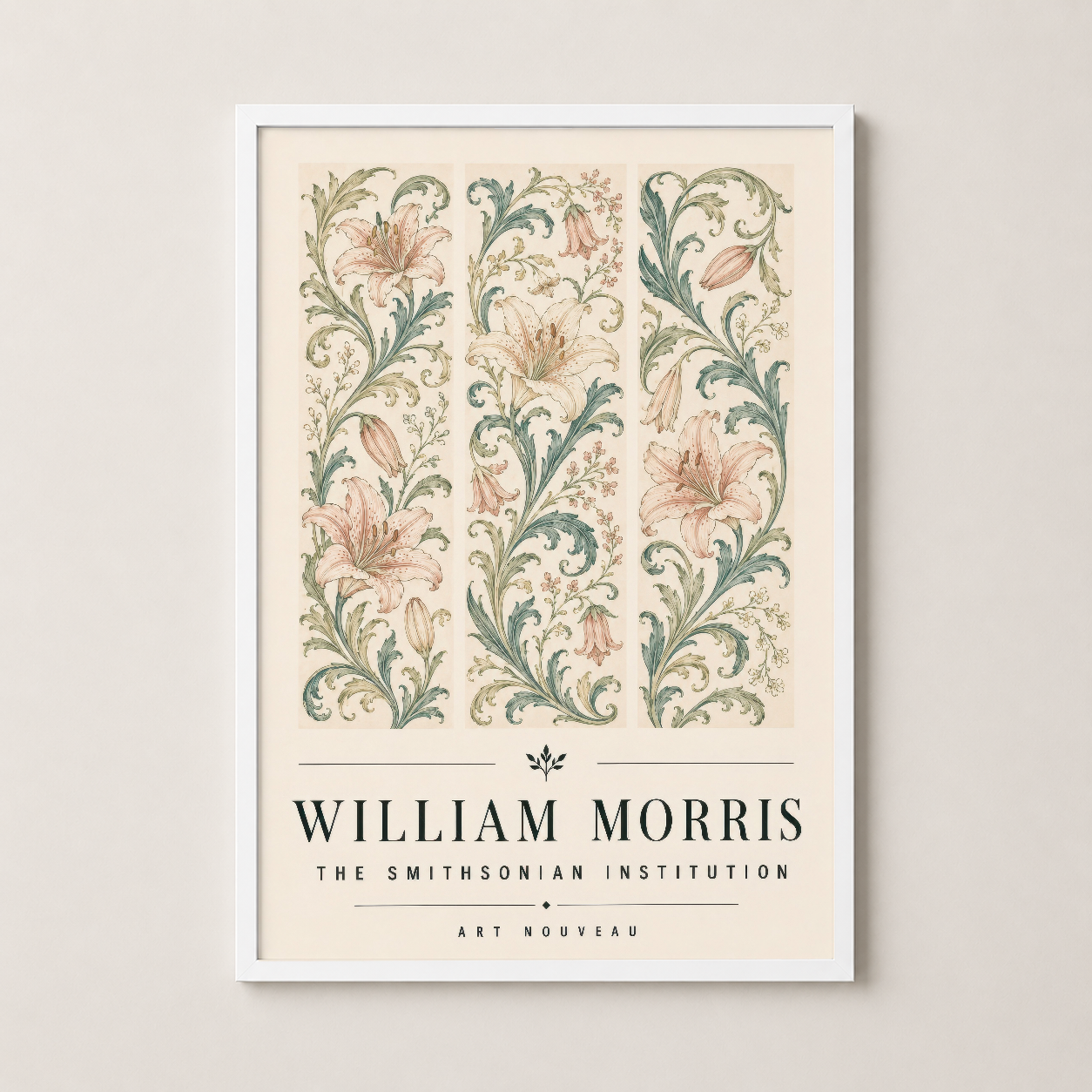William Morris botanik tablosu beyaz ahşap çerçevede, çiçek motifleriyle süslenmiş sanat eseri.