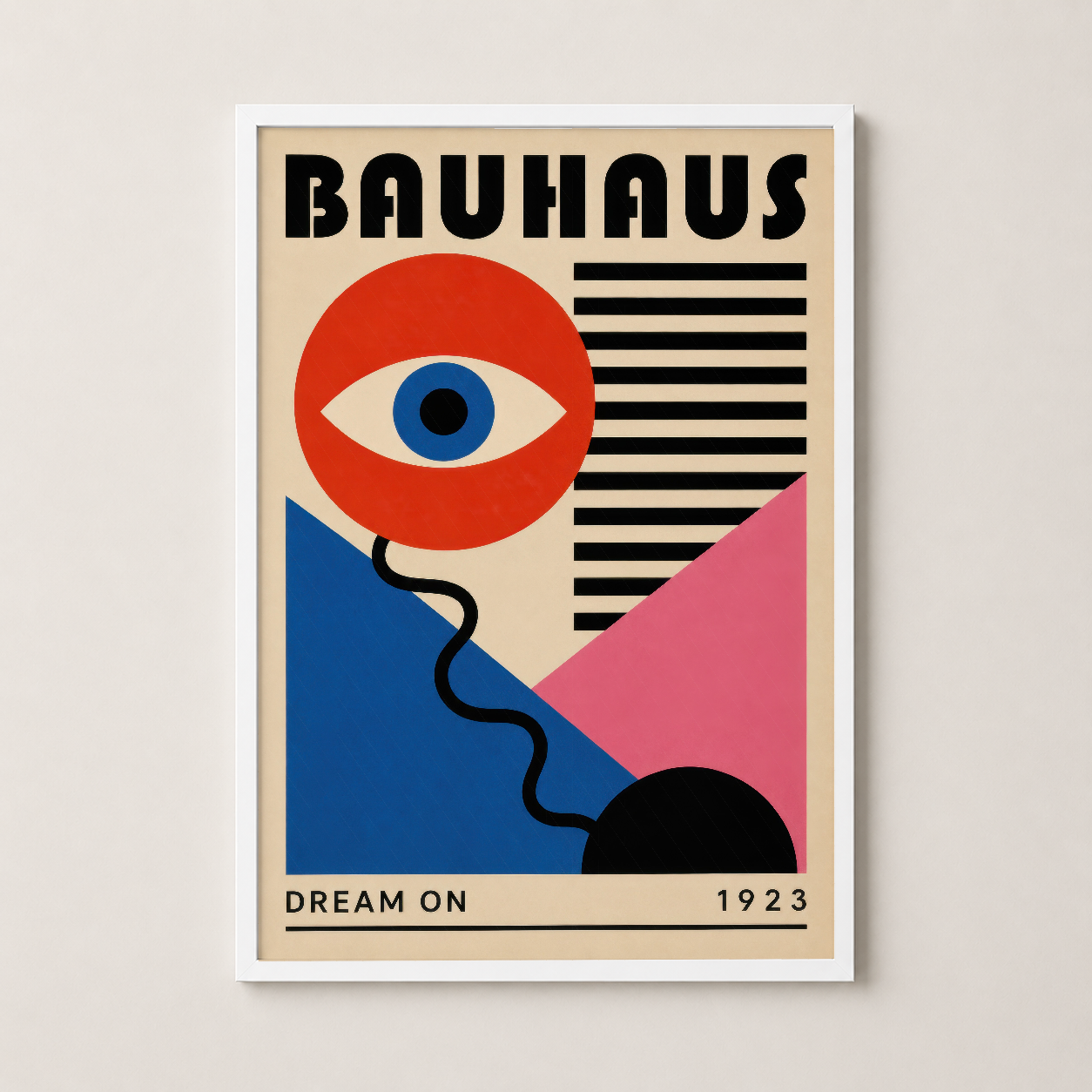 Bauhaus Dream On posteri beyaz çerçevede, kırmızı daire göz, siyah çizgiler ve pembe şekiller, çağdaş dekorasyon