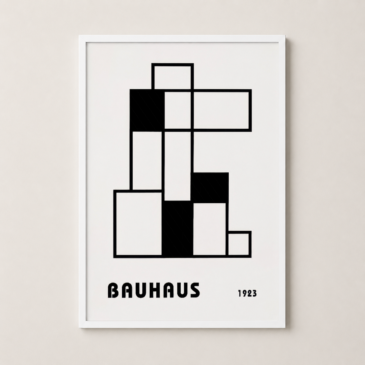 Bauhaus sanat tablosu beyaz çerçevede, siyah-beyaz geometrik deseni ile şık ve asil dekoratif aksesuar