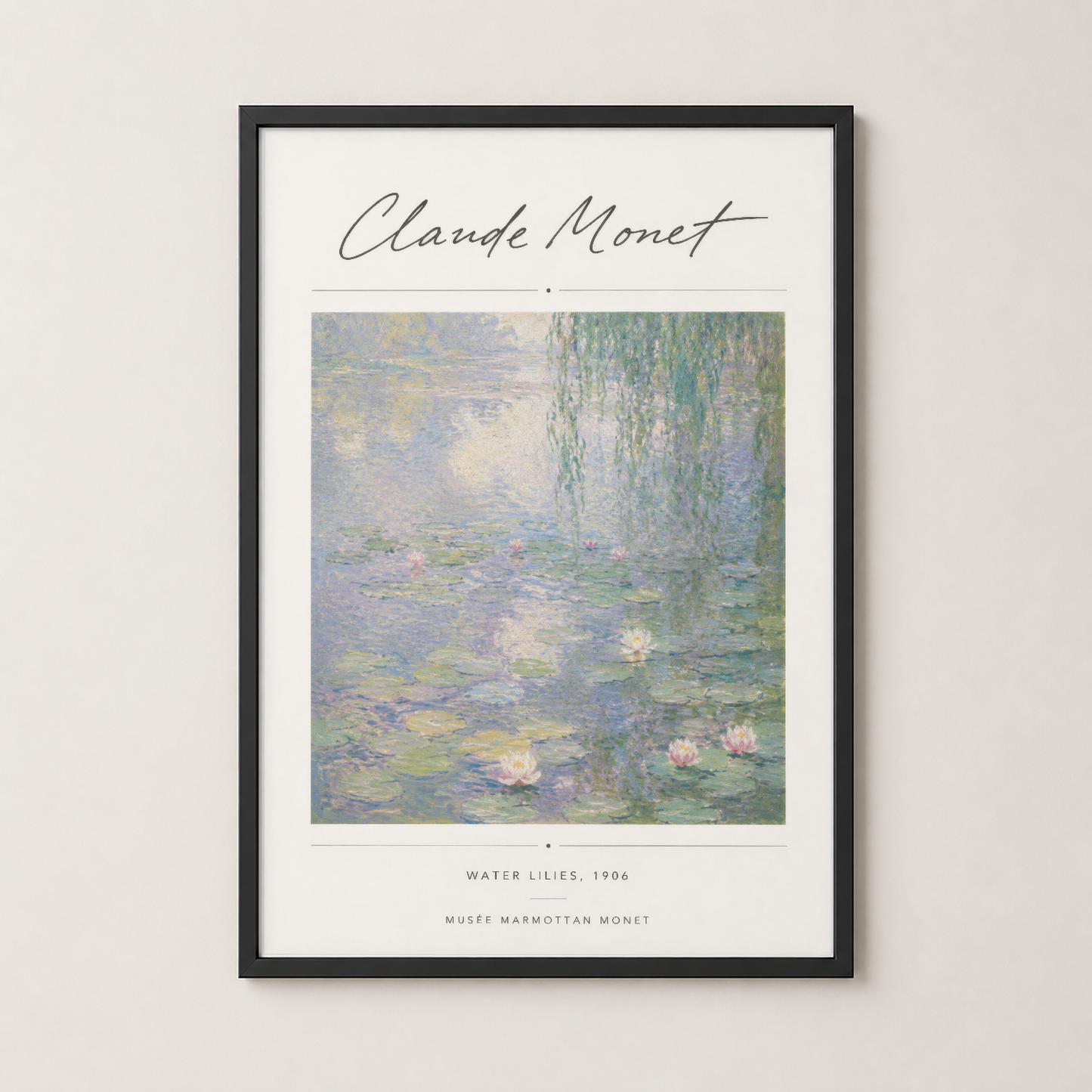 Monet Nilüfer Havuzu tablosu, şık siyah çerçevede modern iç mekanların duvar dekorasyonu.