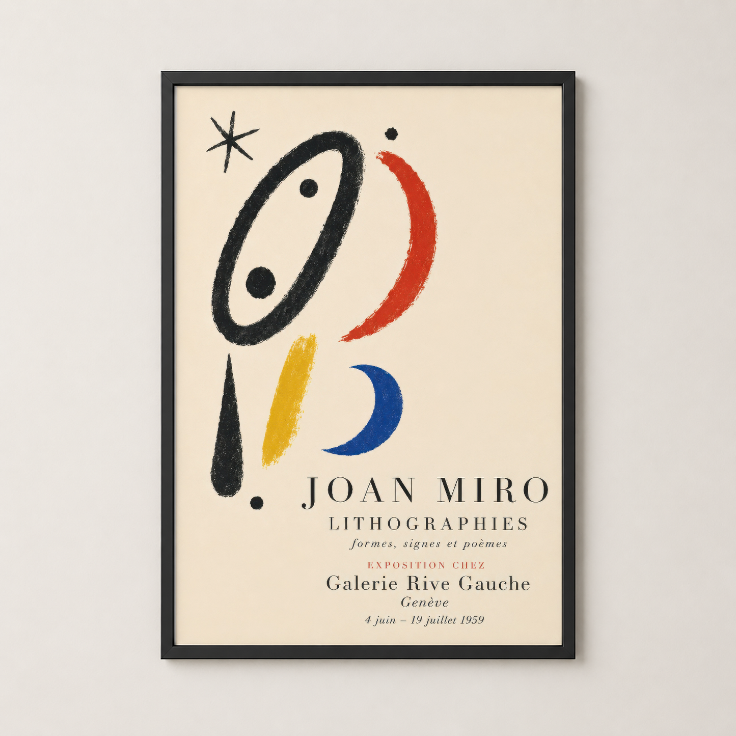 Miro'nun renkli soyut formlı Lithographies tablosu siyah çerçevede, duvar sanatı olarak sergilenmesi.