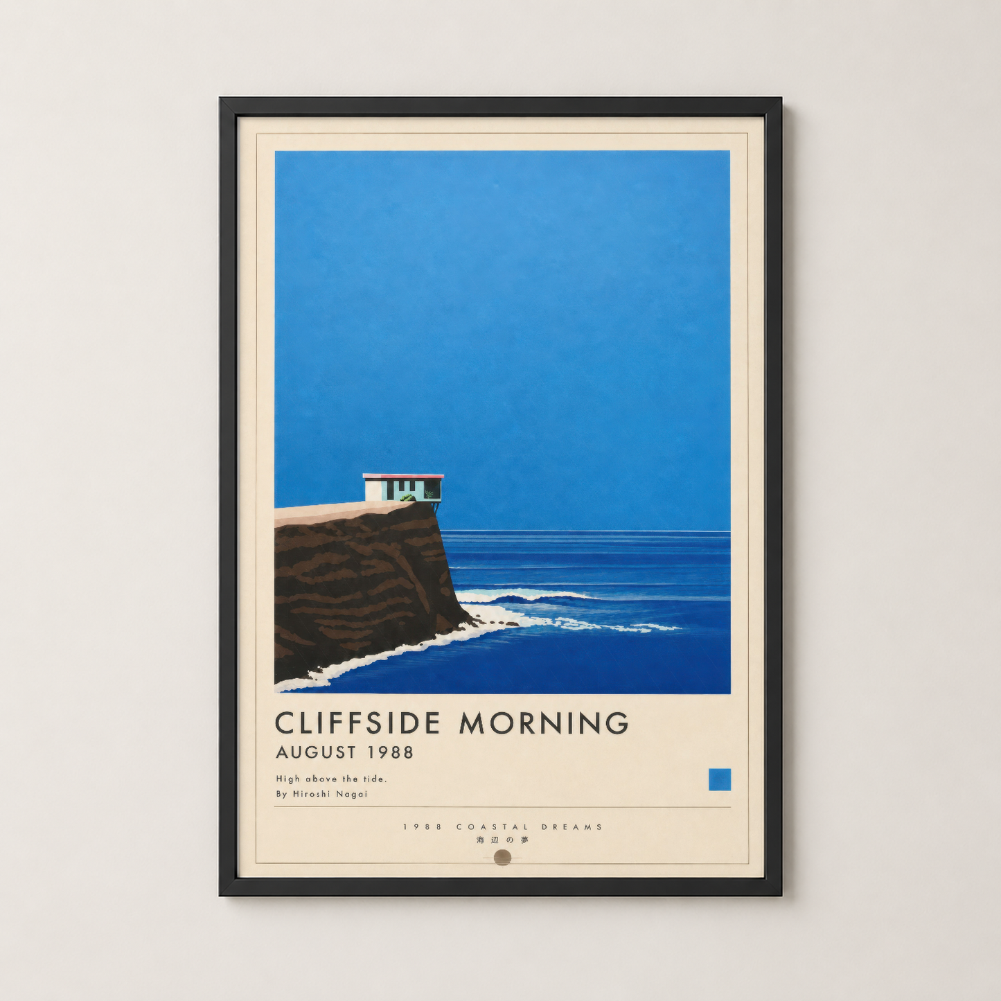 Siyah çerçeveli Cliffside Morning posteri, modern bir duvar dekorasyonuna eleştirel bir dokunuş ekleyen sakin sahil