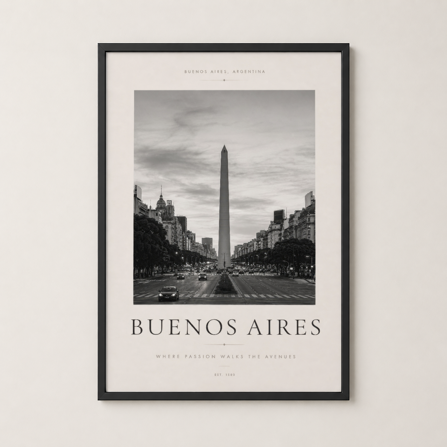 Buenos Aires şehir tablosu siyah çerçevede, modern dekorasyon için zarif siyah beyaz görüntü.