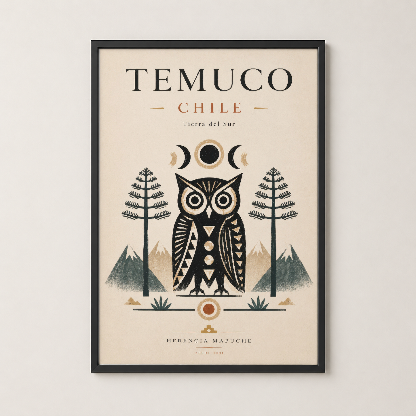 Temuco Chile duvar tablosu siyah çerçevede, dağlar ve kutsal baykuş ikonografisiyle dekoratif poster.