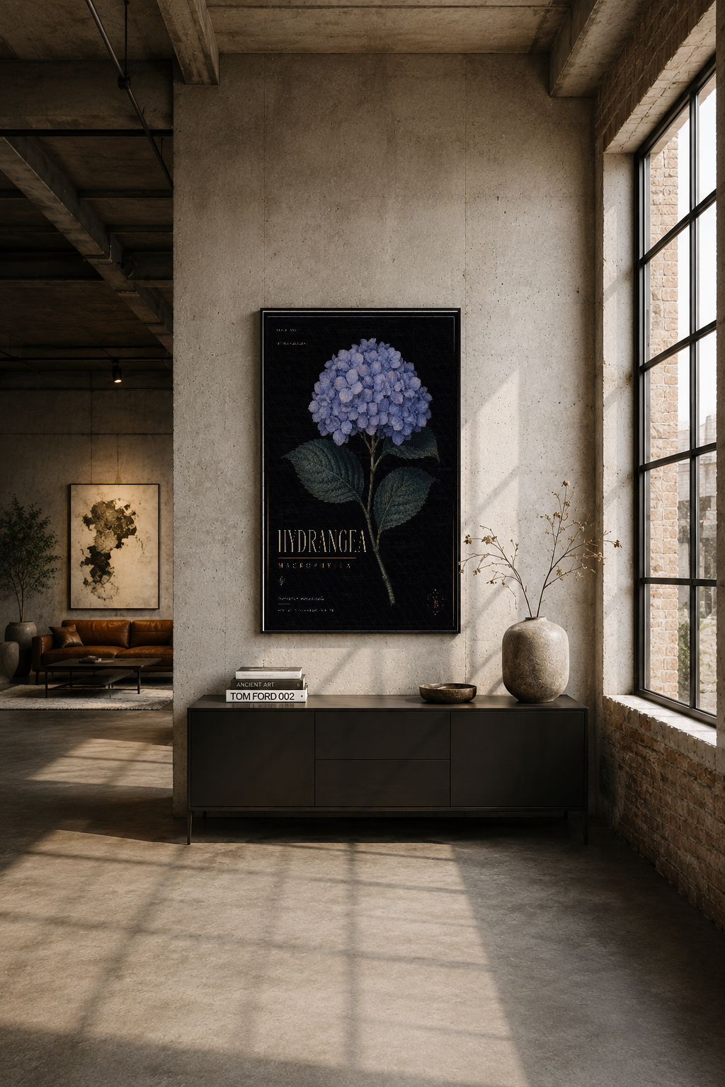 Modern endüstriyel alanda siyah çerçeveli hortensiya posteri, minimalist dekorasyon.