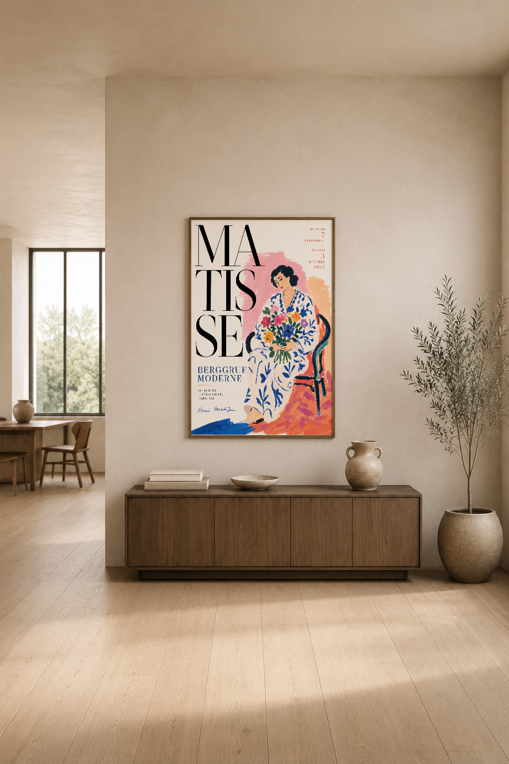 Matisse sanat tablosu, minimal oturma odasının duvarında asılı, çağdaş iç tasarım aksesuarı.