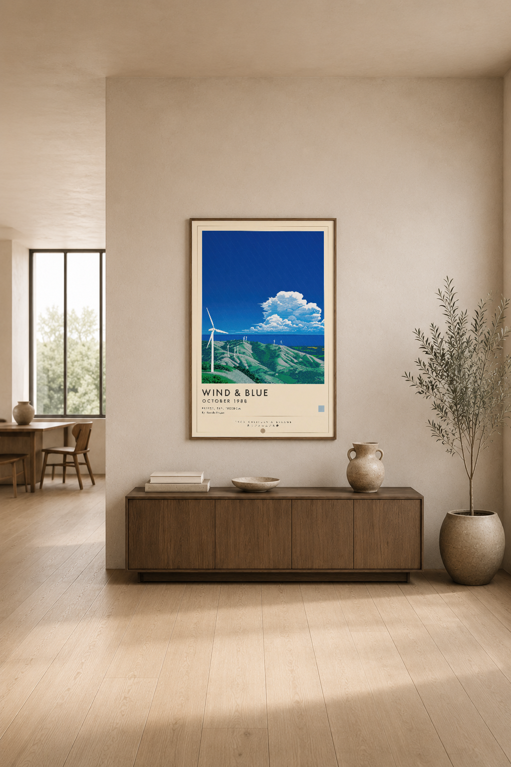 Wind & Blue posteri, warm minimalist oturma odasında ahşap konsol üstünde modern dekorasyon.