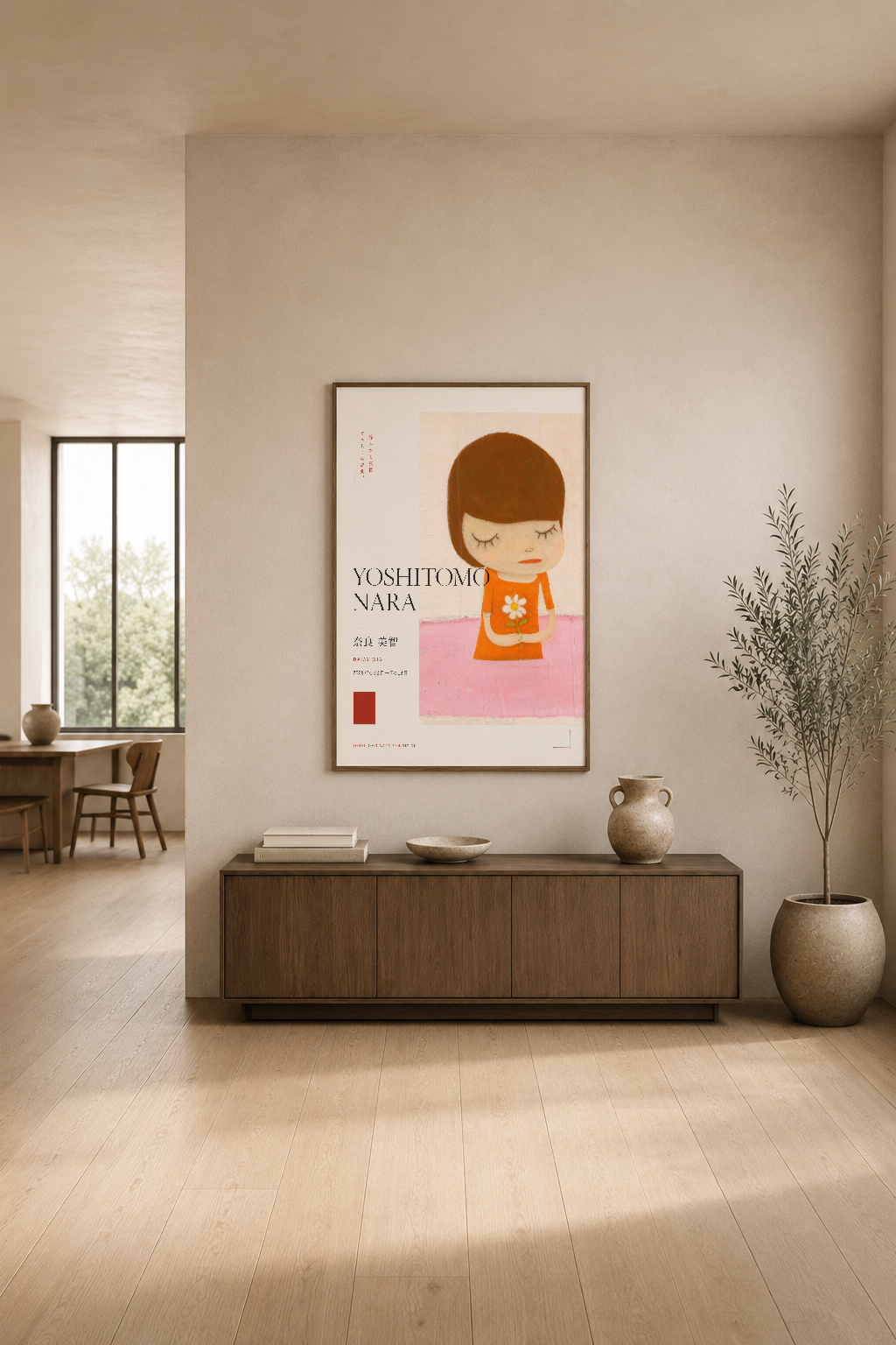 Ahşap aparatmanda, oturma alanının üstünde sergilenen sanat portre tablosu.